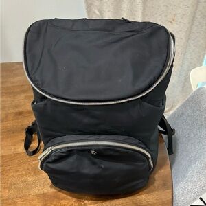 Great condition luluemon parent/diaper bag